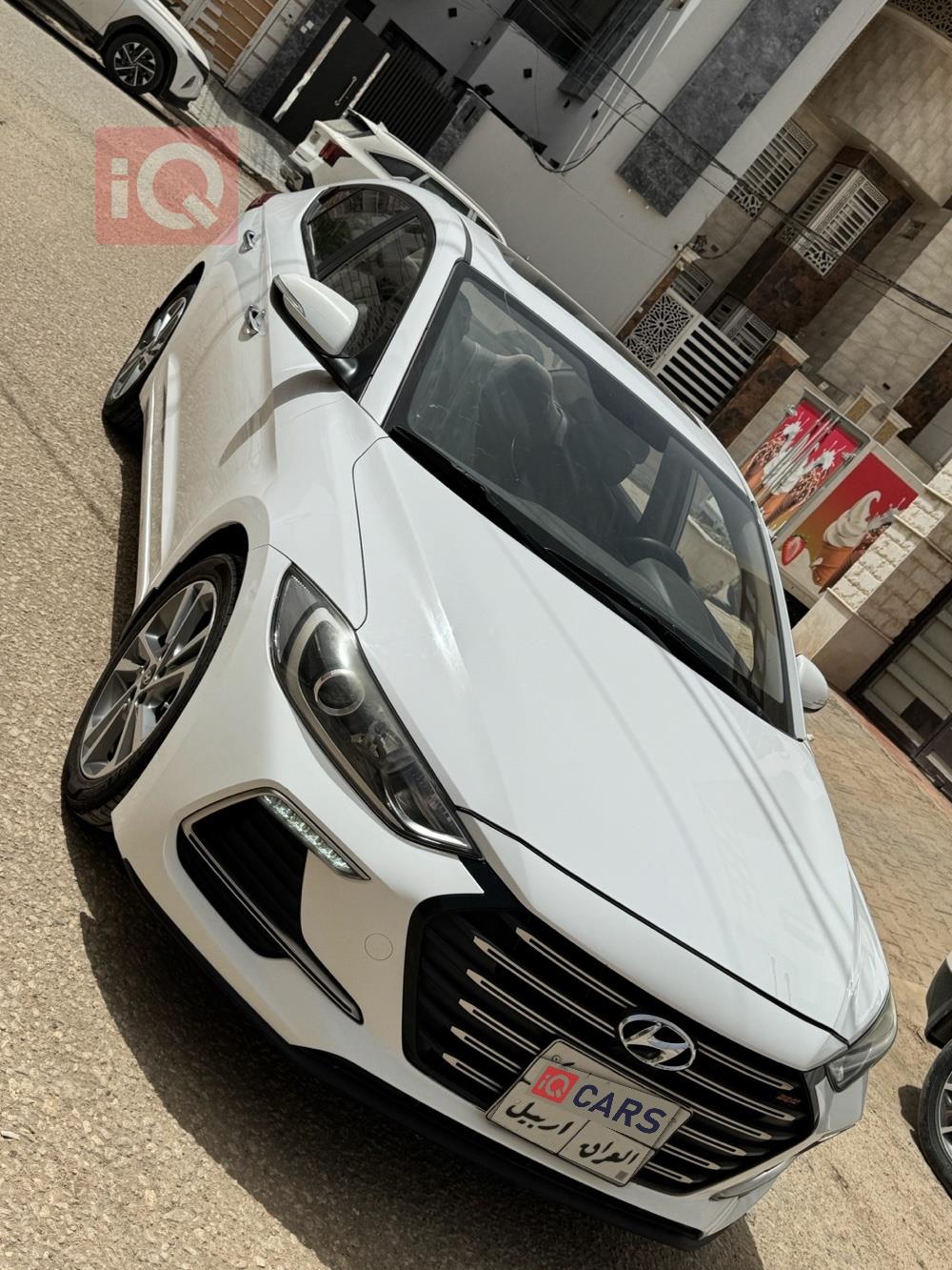 هيونداي النترا